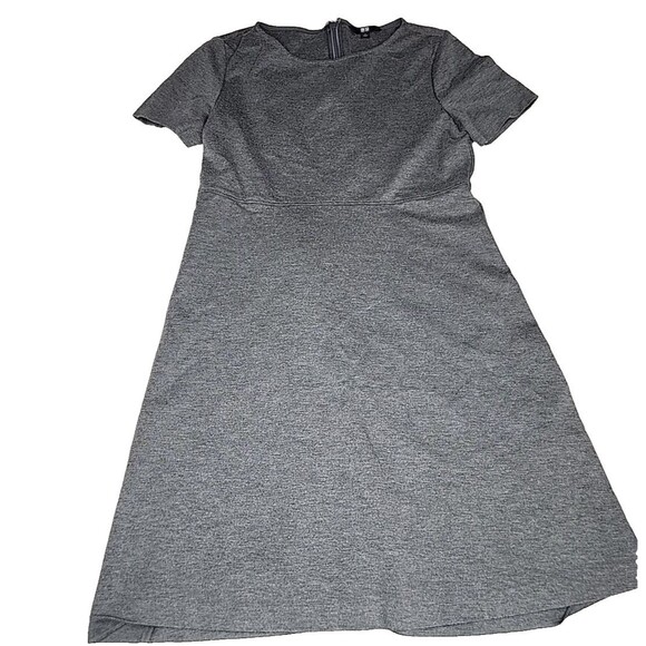 Uniqlo Gray Short Sleeve Sheath Zip Up Rayon Stretch Dress Size Medium EUC - Picture 1 of 8